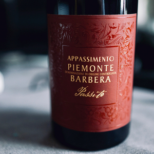 浓郁浆果花香意大利红藤风干巴贝拉微甜干红葡萄酒整箱9折barbera
