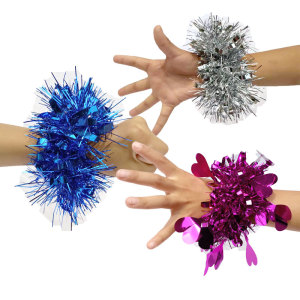 跳舞道具六一儿童舞蹈表演出用手花亮片头饰手环广场舞皮筋手腕花