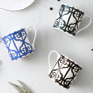 简约创意陶瓷杯子骨瓷马克杯带勺子茶漏套装实用新品新品新品