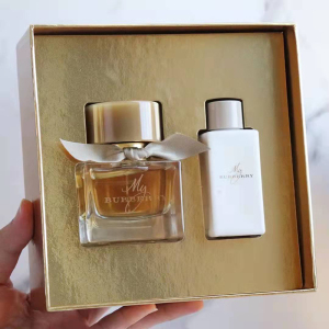burberry我的巴宝莉女士礼盒两件套礼物礼盒香水50ml 身体乳75ml