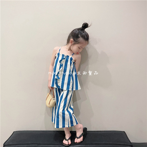 木西童品2024夏韩国版女童洋气蓝白竖纹吊带背心九分直筒裤套装
