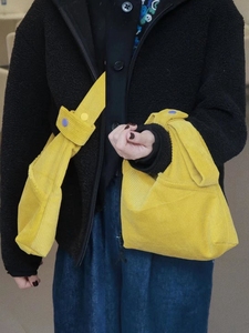 韩版简约灯芯绒单肩包日系文艺帆布斜挎包ins款时尚条绒购物包袋