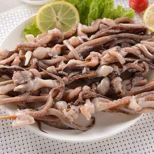 铁板鱿鱼串30克鱿鱼须串烧烤火锅冷冻新鲜鱿鱼商用网红小串300串