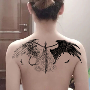 堕落天使纹身图案后背图片