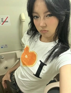 美式高街橙子水果印花短袖T恤女夏季设计感小众修身短款正肩上衣