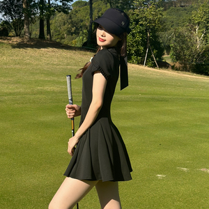 2024春夏新款高尔夫连衣裙夏季女装韩版高端修身显瘦百搭黑色裙子