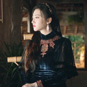 司藤景甜同款衣服女春夏季新款气质中国风刺绣拼接网纱丝绒连衣裙