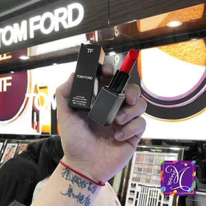tomford/汤姆福特 tf限量磨砂黑管唇膏口红ff02fabulous女王红色