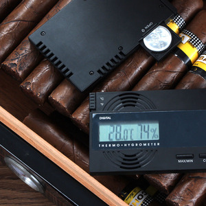 雪茄湿度计超薄电子湿度计表高精准雪茄保湿盒专用湿度测量仪烟具