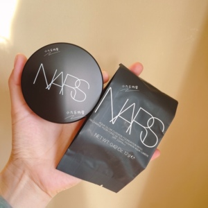 现货纳斯nars水凝光润长效保湿气垫滋润遮瑕粉底液12g 黑园盒方盒