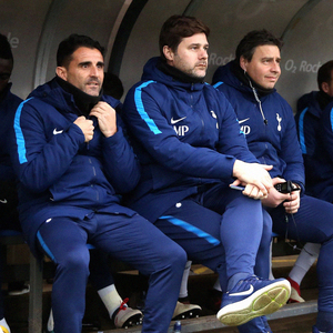 热刺1718赛季深蓝色更衣室球员版训练外套棉服燕尾棉衣