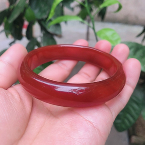 新款包邮带证书天然红玉髓手镯女款玉石玉镯子红玉正品特价爆款