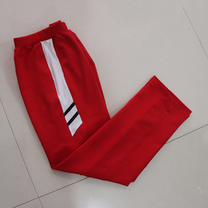定制春秋夏款中小学生纯棉校服裤红色裤子拼半白道两黑杠散口校裤