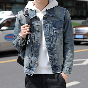 春季20多几岁年轻男子穿的牛仔衣服25靓仔装27休闲翻领外套30帅气