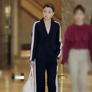 002人付款淘宝正青春殷桃林睿同款衣服女春季新款通勤