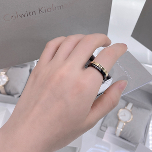 colwim kiohm正品小ck戒指黑金男女指环网红时尚情侣对戒学生礼物
