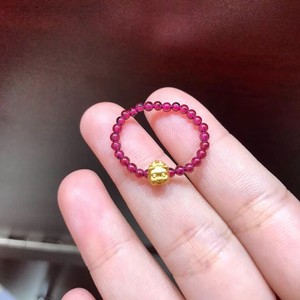 周大福焕美正品999足金3d硬金黄金生肖小金猪戒指石榴石转运珠戒