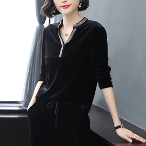 秋装女2019新款黑色金丝绒长袖打底衫欧美气质v领黑色修身上衣潮