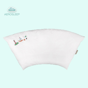 安睡云儿童枕扇形防落枕枕套小学生枕头5-10岁宝宝枕 透气枕套