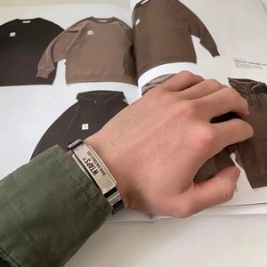 欧美银色 wtaps坐标纪念手环日系军事风工装手链迷加固包装潮男必
