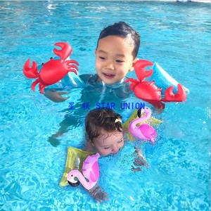 儿童游泳辅助装备吹气水袖宝宝火烈鸟手臂浮圈孩子充气螃蟹浮水圈