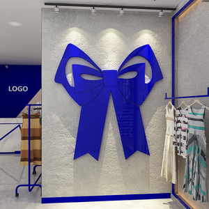 网红克莱因蓝服装店墙面装饰女装店铺布景拍照打卡背景墙道具布置