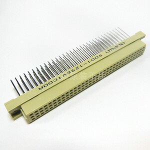 500人付款淘宝欧品欧式端子9001-31641c00a 欧式连接器64针弯针全新