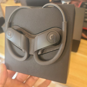 beats powerbeats 4无线蓝牙运动耳机魔音挂耳式pb4耳正品