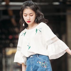 喇叭袖半袖上衣女夏2022新款韩版宽松小清新印花白色t恤女短袖潮