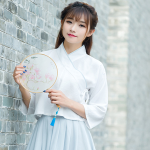 淘宝2018夏装新款文艺少女改良汉服学生毕业班服清新斜对襟上衣汉元素