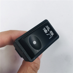 适用福田戴姆勒欧曼配件etx远程油门开关 vt仪表台翘板按钮搅拌车