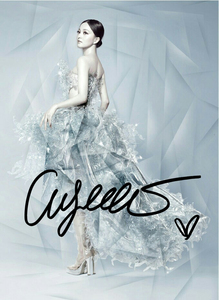 6寸   张韶涵      亲笔签名照片新款热门宣传照签名照  8  号