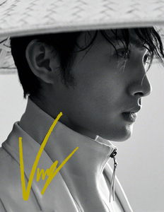 张彬彬亲笔签名