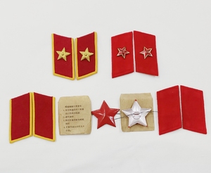 退役正品老货65式红五星帽徽85式红领章上世纪原品五角星徽章领章