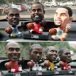 q版卡通可爱nba蓝球足球明星乔丹梅西汽车摇头公仔摆件车载内饰品