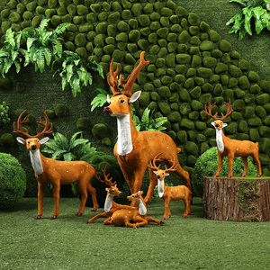 森林系场景装饰梅花鹿松鼠木桩动物摆件婚礼超市美陈道具小鹿摆设