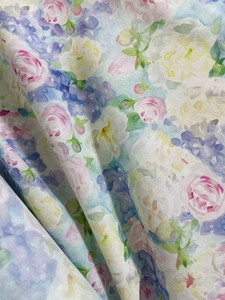 油画玫瑰 六十支全棉数码印花1.45米幅宽 一米价连衣裙衬衫布料