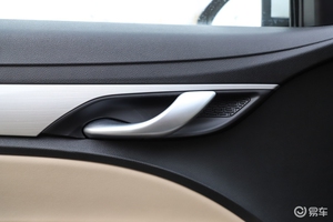 适用于吉利18款19款帝豪远景s1车门内拉手前后内扣手内把手车门开