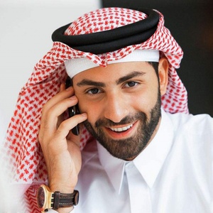 迪拜旅游男头巾防晒沙特阿拉伯包头巾头箍套装中东礼拜帽高档头饰