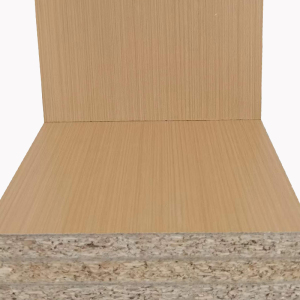 颗粒刨花板三聚氰胺贴面板密度板免漆板衣柜橱柜桌面货架展示板