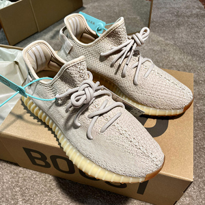 广椰子350芝麻灰男鞋莆田高.版本官网正品v2过毒运动跑步鞋子男