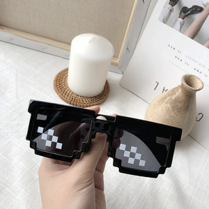 抖音打码造型恶搞二次元马赛克眼镜电音节自拍神器像素超酷的墨镜
