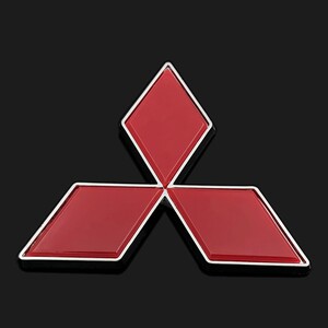 三菱蓝瑟前车标红色