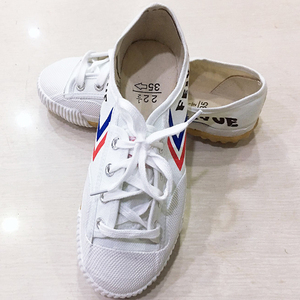 大博文跳远鞋跑步