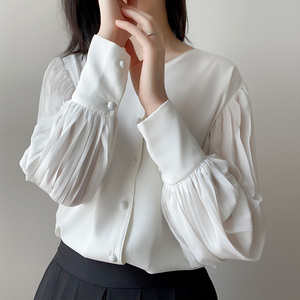 执白女装春夏新品设计感百褶袖雪纺衫 复古高级气质百搭显瘦上衣