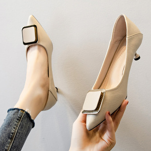 女款鞋细跟矮