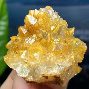 纯天然无改色南非黄水晶簇摆件黄银山金字塔晶簇原石亮皮幻影水晶