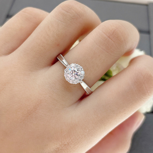 18k金求结婚50分钻戒 女 裸钻对戒情侣款定制 铂金一克拉钻石戒指