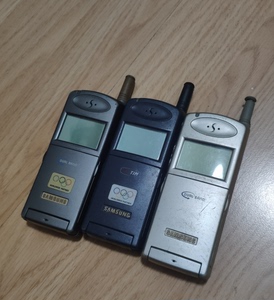 三星sgh-2400c下翻盖伸缩天线古怀旧古董收藏大哥大老手机