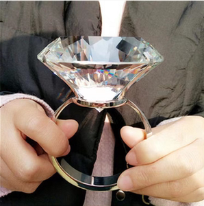 表白神器水晶钻戒恶搞道具超大钻石戒指浪漫生日520情人节送女友